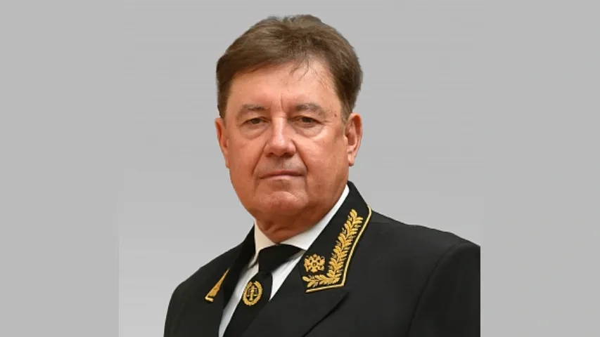 Обложка статьи «Круговорот чиновников в природе»
