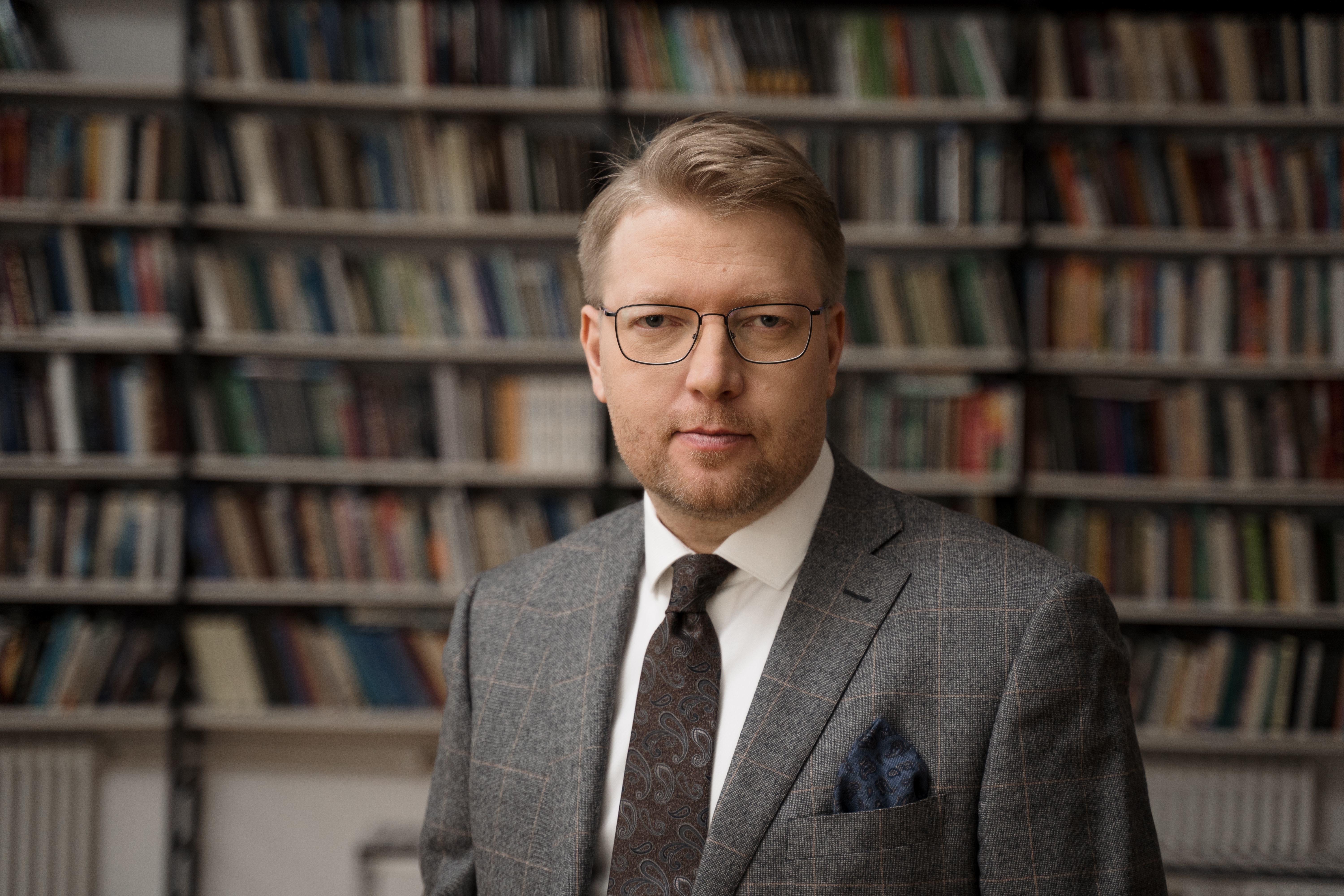 Обложка статьи Николай Рыбаков: о репрессиях, выборах и «Яблоке»-катехоне 